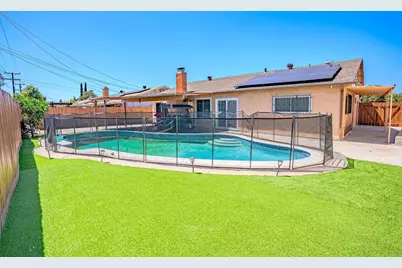 773 Sandalwood Dr., El Cajon, CA 92021 - Photo 2