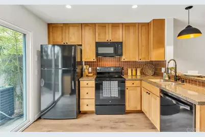 10185 Peaceful Court, Santee, CA 92071 - Photo 6