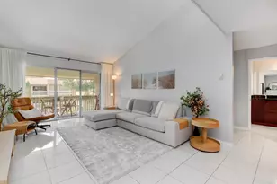 1885 Diamond St, San Diego, CA 92109 - Photo 10