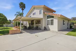 1066 Surrey Dr, Bonita, CA 91902 - Photo 10