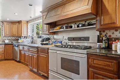 2362 Huffstatler Street, Fallbrook, CA 92028 - Photo 6