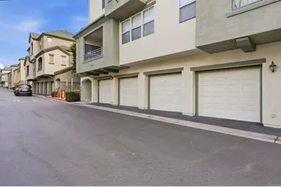 1880 Aubrives Place #2126, Chula Vista, CA 91913 - Photo 16