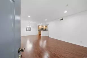 1880 Aubrives Pl, Chula Vista, CA 91913 - Photo 2