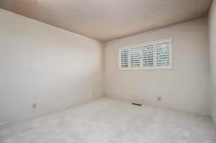 11238 Rolling Hills Dr, El Cajon, CA 92020 - Photo 32