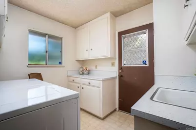 11238 Rolling Hills Dr, El Cajon, CA 92020 - Photo 36