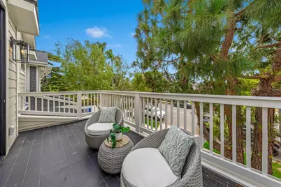 305 J Avenue, Coronado, CA 92118 - Photo 18
