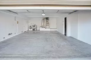 9950 Felicia Ln, Spring Valley, CA 91977 - Photo 14