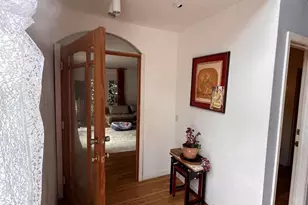 507 W Rustic Rd, Santa Monica, CA 90402 - Photo 12