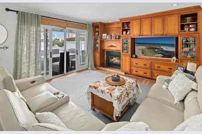 649 I Avenue, Coronado, CA 92118 - Photo 10