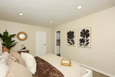 6818 Bonnie View Drive, San Diego, CA 92119 - Photo 22