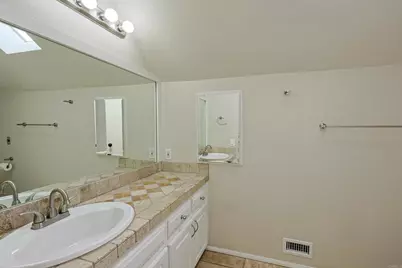6818 Bonnie View Drive, San Diego, CA 92119 - Photo 38