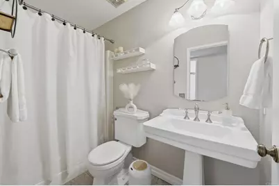 2553 Granada Circle, Spring Valley, CA 91977 - Photo 14