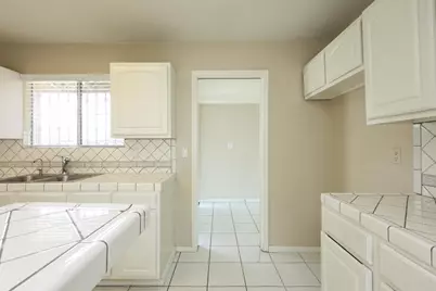 310 E Moss Street, Chula Vista, CA 91911 - Photo 20