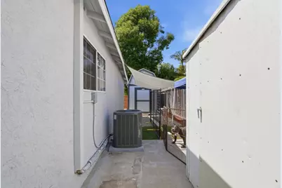 279 D Street, Chula Vista, CA 91910 - Photo 46