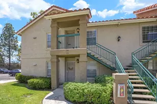 10646 Aderman Ave, San Diego, CA 92122 - Photo 2