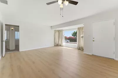 6415 Zena Dr, San Diego, CA 92115 - Photo 6