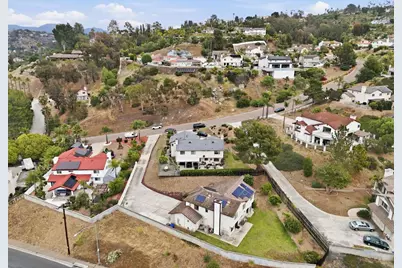 425 Avenida Abajo, El Cajon, CA 92020 - Photo 26