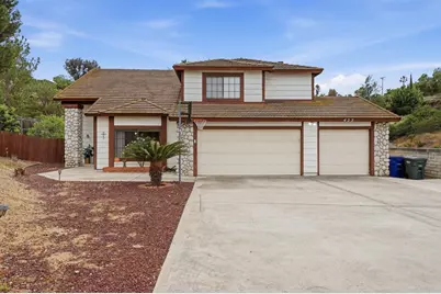 425 Avenida Abajo, El Cajon, CA 92020 - Photo 2