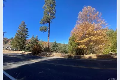 1036 Brentwood Drive, Lake Arrowhead, CA 92352 - Photo 4
