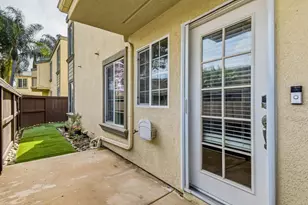 5402 Balboa Arms Dr, San Diego, CA 92117 - Photo 4
