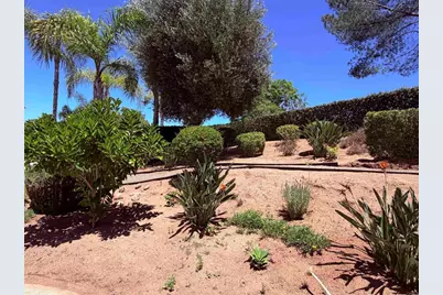 524 Rosvall Dr Drive, Fallbrook, CA 92028 - Photo 8