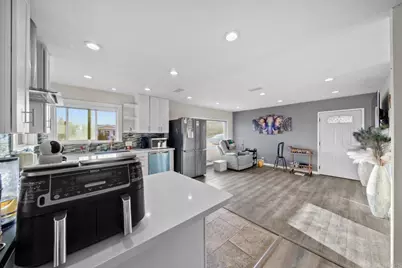 3527 Moultrie Avenue, San Diego, CA 92117 - Photo 16