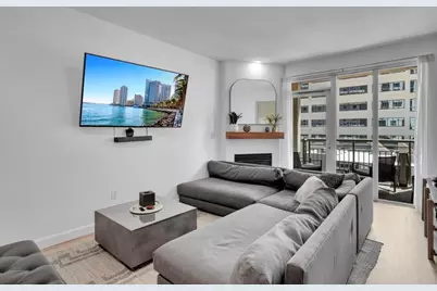 1240 India Street #806, San Diego, CA 92101 - Photo 2