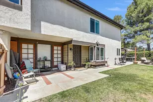 11366 Meadow Flower Pl, San Diego, CA 92127 - Photo 4
