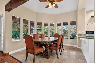 28301 Crooked Oak Lane, Escondido, CA 92026 - Photo 16