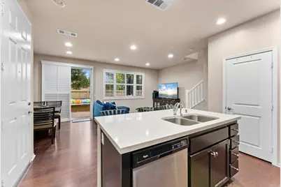 1347 Caminito Agostino #2, Chula Vista, CA 91915 - Photo 10