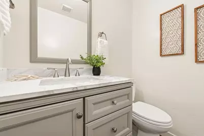 6717 Clover Court, Carlsbad, CA 92011 - Photo 18