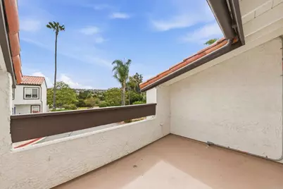 6717 Clover Court, Carlsbad, CA 92011 - Photo 20