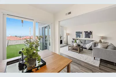 6717 Clover Court, Carlsbad, CA 92011 - Photo 16