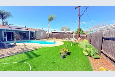 1605 N Mollison Avenue, El Cajon, CA 92021 - Photo 4