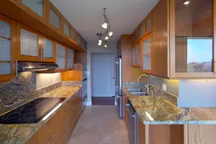 666 Upas St, San Diego, CA 92103 - Photo 16