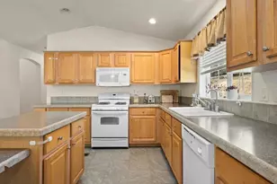 18453 Ramona View Dr, Ramona, CA 92065 - Photo 20