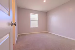 5803 Vespucci Ave, Bakersfield, CA 93313 - Photo 10