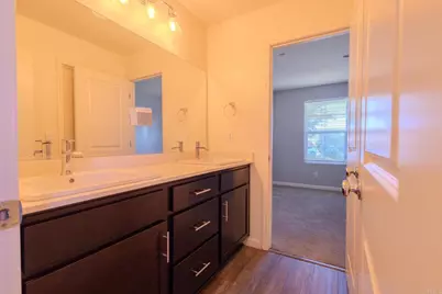 5803 Vespucci Avenue, Bakersfield, CA 93313 - Photo 8