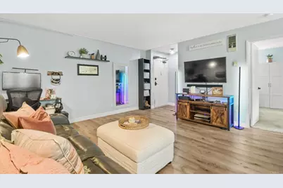 7504 Parkway Dr #100, La Mesa, CA 91942 - Photo 4