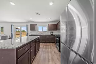 1879 Saddle Rnch Trl, San Jacinto, CA 92582 - Photo 12