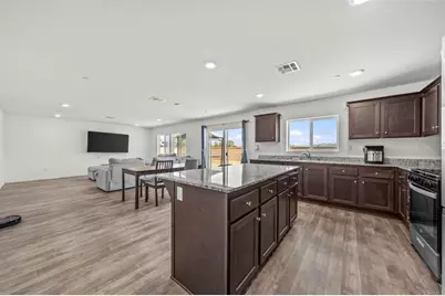 1879 Saddle Ranch Trail, San Jacinto, CA 92582 - Photo 10