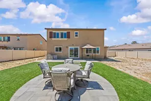 1879 Saddle Rnch Trl, San Jacinto, CA 92582 - Photo 2