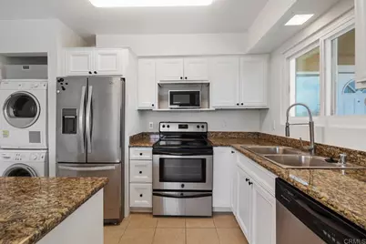 4426 Temecula St #6, San Diego, CA 92107 - Photo 1