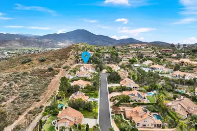 11592 Shadow Ranch Road, La Mesa, CA 91941 - Photo 2