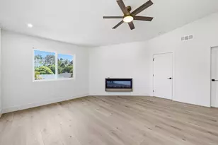 6741 Cantil St, Carlsbad, CA 92009 - Photo 22