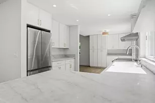 6741 Cantil St, Carlsbad, CA 92009 - Photo 10