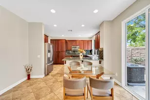 10512 Hollingsworth Way, San Diego, CA 92127 - Photo 12