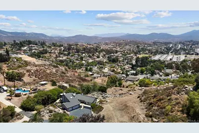 1450 Hidden Mesa Trail, El Cajon, CA 92019 - Photo 58