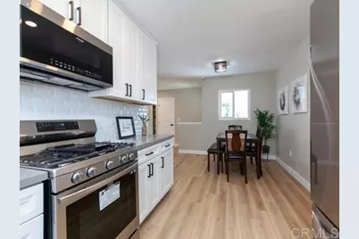 1817  1819 Oakshire Court, San Diego, CA 92102 - Photo 8