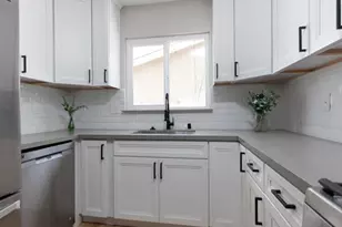 1817 1819 Oakshire Ct, San Diego, CA 92102 - Photo 8